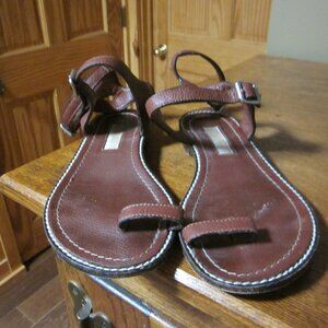 vtg pebbled leather vtg Michael Korr flat strappy made in Italy BOHO sandals